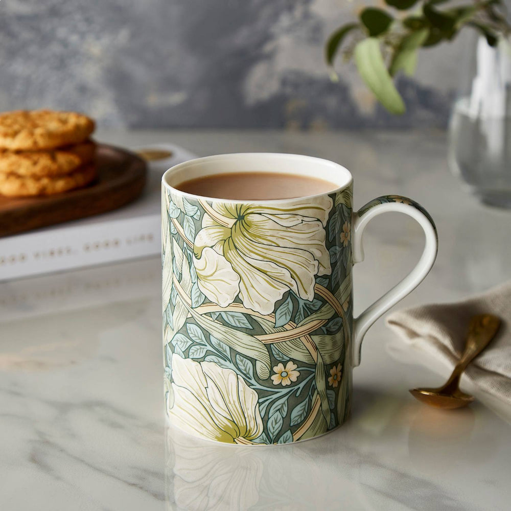 Spode's Exquisite Morris & Co. Pimpernel Fine Bone China Mug