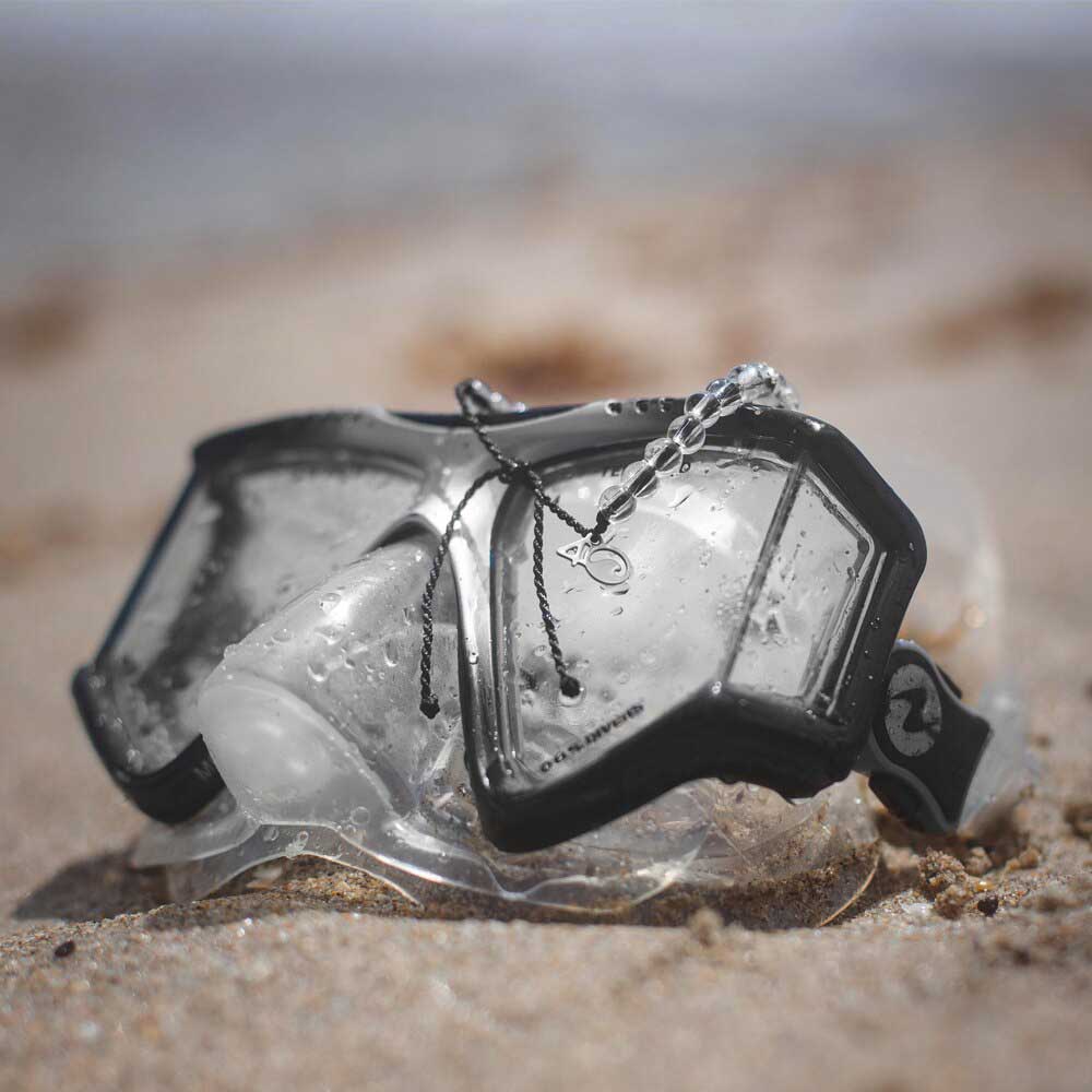 4Ocean Stylish Black Beaded Bracelet for Shark Conservation