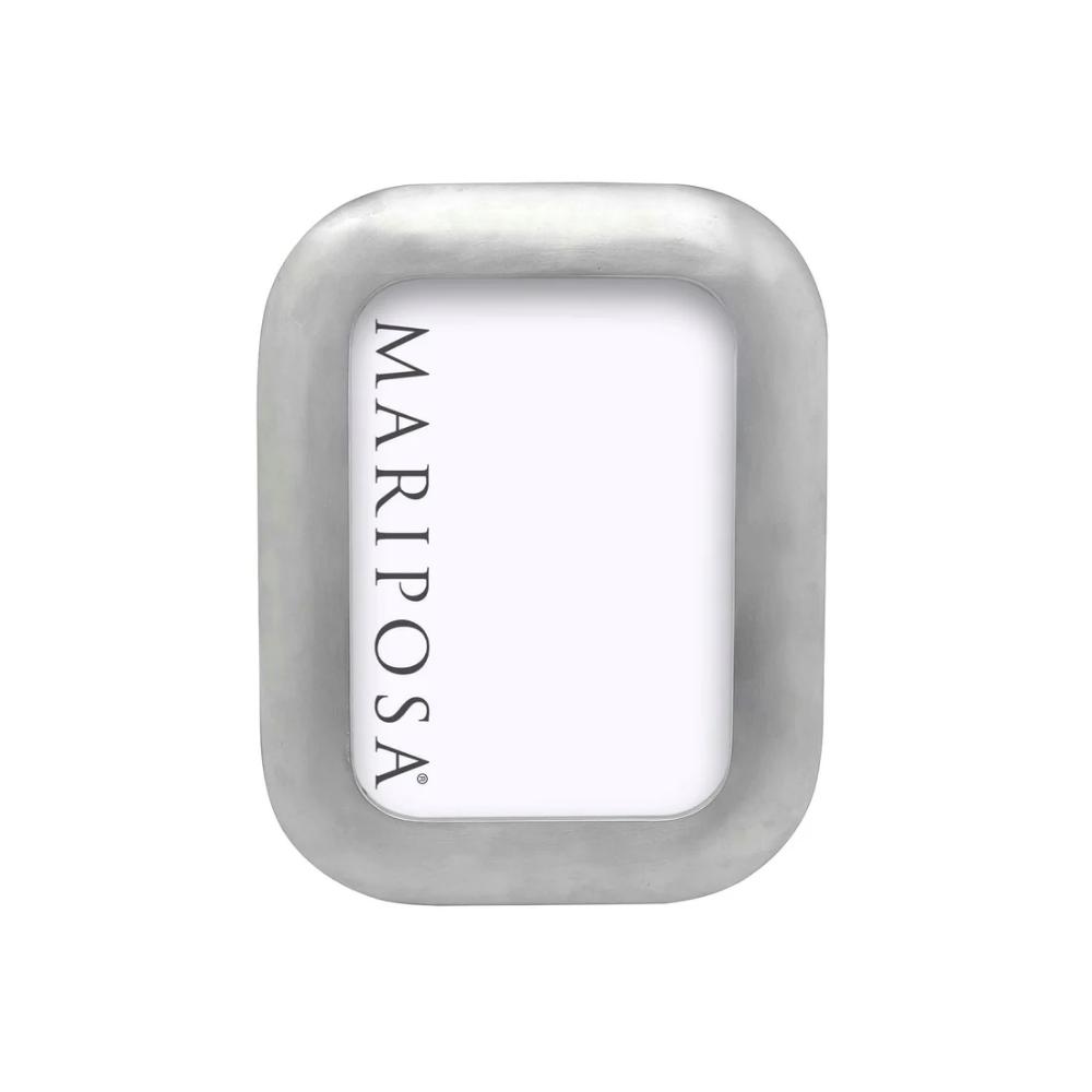 Elegant Handcrafted Round Edge Frame in Recycled Aluminum